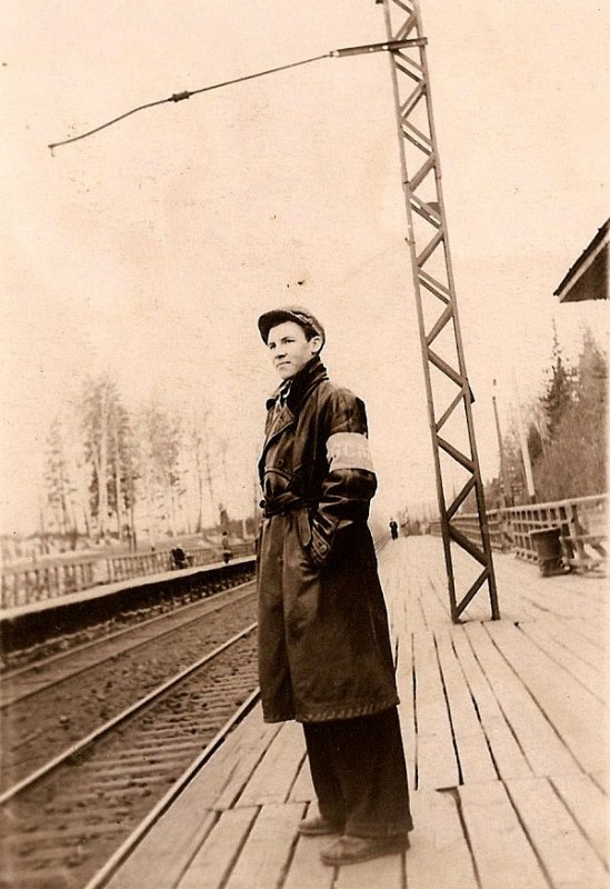    1956.